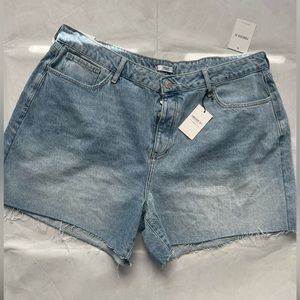Forever 21 Jean shorts Sz 18 New
